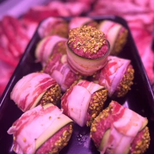 Preparazione con pancetta carne macinata e pistacchio Macelleria Carni Sabatini
