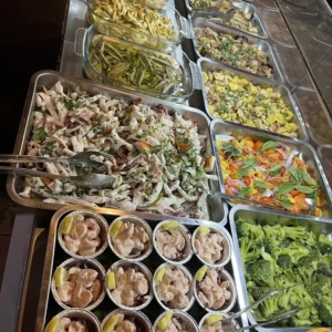 Cibo nel banco da La Baracca