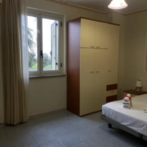 Camera da letto con armadio Hotel San Filippo