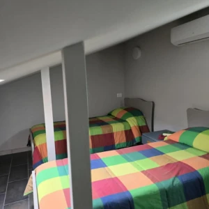 Mansarda con lettini del B&B Del Corso