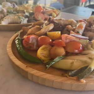 Due Taglieri misti visti da vicino da La Baracca