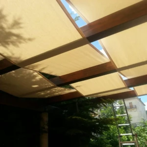 Tende a pannelli scorrevoli seconda vista angolata di Il Gomitolo di Iozzi Vincenzo Franco
