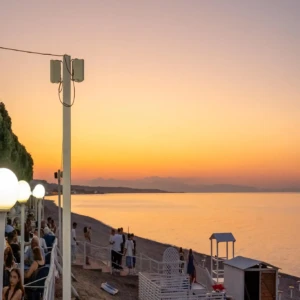 Tramonto sul mare al Magic Beach