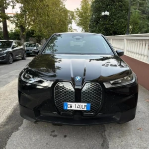 Bmw nera I'm Rental Store Mandatoriccio