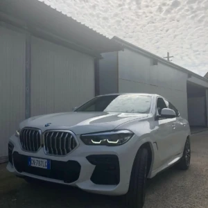 Bmw bianca I'm Rental Store Mandatoriccio