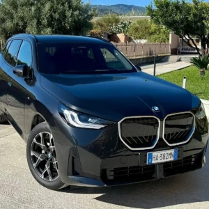 Bmw nera I'm Rental Store Mandatoriccio