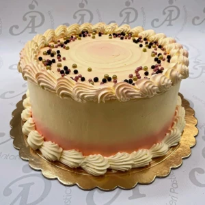 Torta color oro e perline di Antonio Palmieri Pasticceria